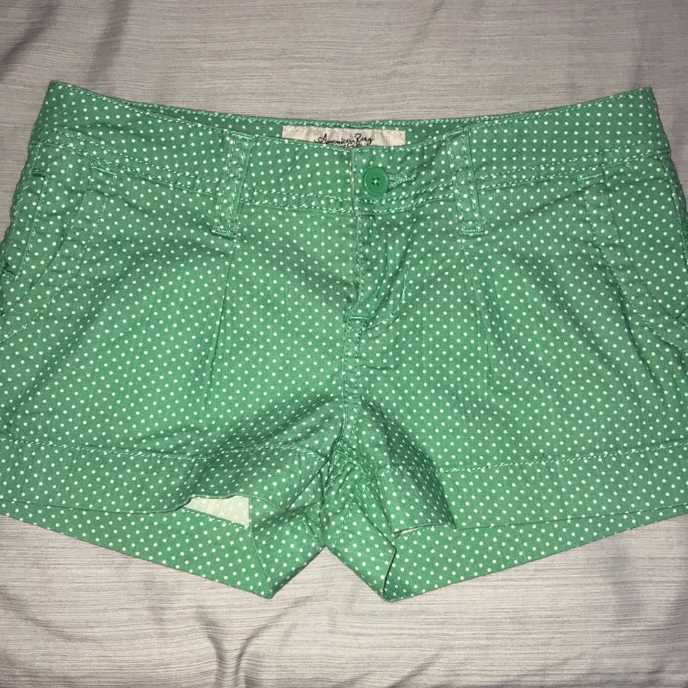 Size 1 American Rag shorts